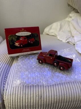 hallmark 1953 ornament